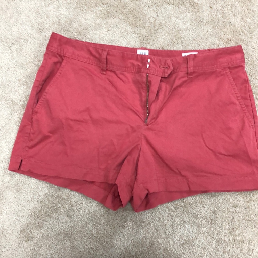 Women’s Gap City Short size 14, 3” inseam